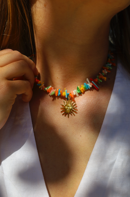 Colier en perles de bambou multicolores