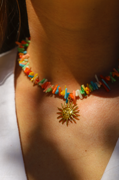 Colier en perles de bambou multicolores