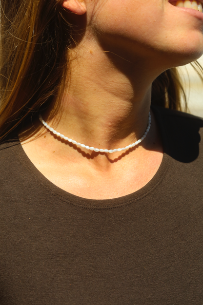 Collier en petites perles de nacre