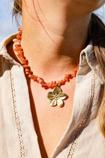 Collier Hinakura