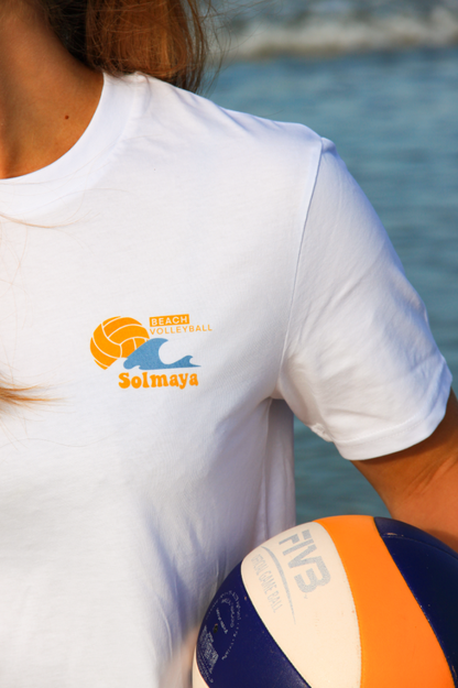 Tshirt imprimé en coton avec un design beachvolley quiberon, un filet et le phare de la grande plage.