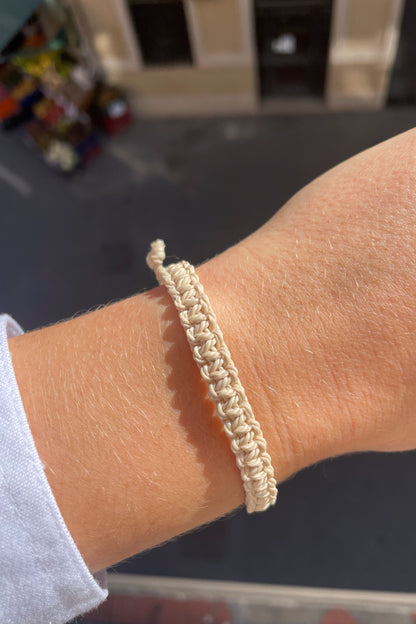 bracelet femme tresse en macrame beige